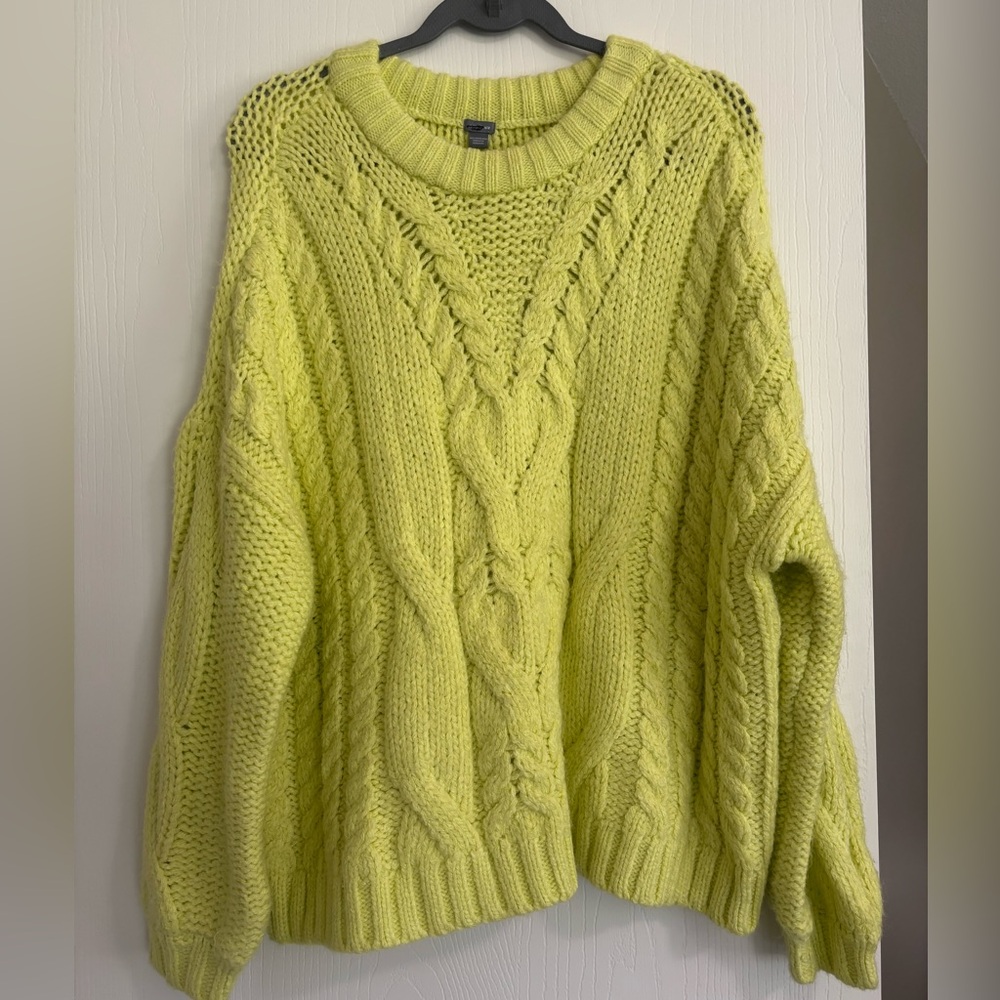 Aerie Oversized M Vibrant Green Chunky Knit Sweater Women’s Cozy Neon Bright